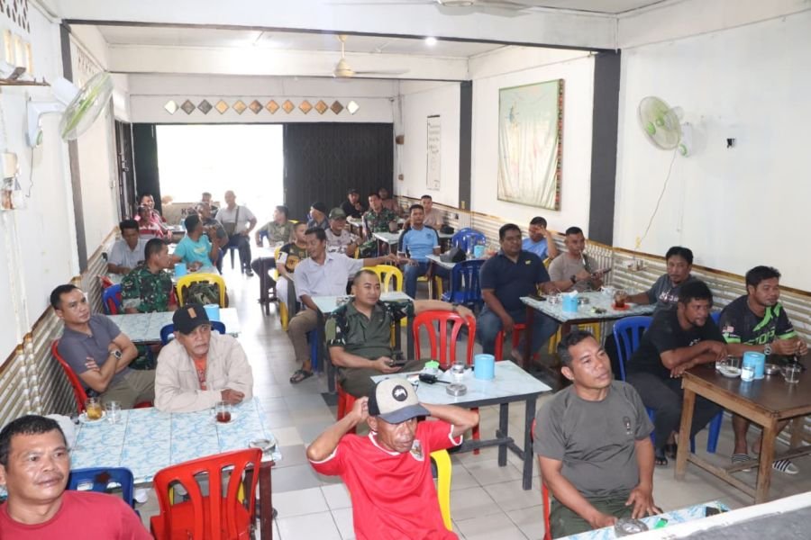 Kodim 0317/TBK Jadikan Nobar Piala Dunia Perekat Kebersamaan