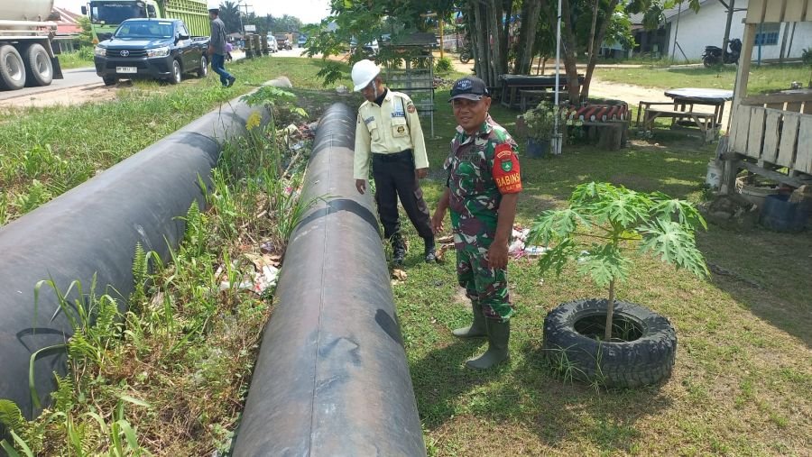 Kodim 0320/Dumai Bersama SKK Migas dan Security PT PHR Gelar Patroli Pengamanan Jalur Pipa