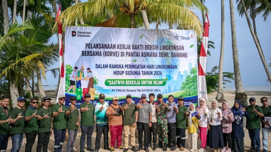 Kolaborasi TNI, Pemda dan PT Timah Hijaukan Pantai Sawang