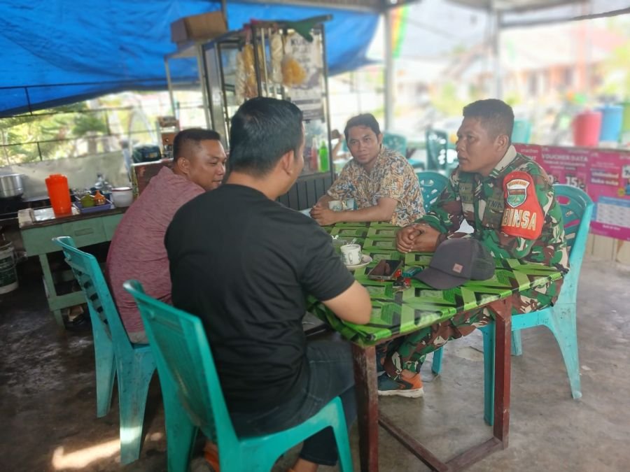 Komsos Babinsa 03/Tempuling, Jaring Mitra Karib Jadi Mata dan Telinga Wilayah