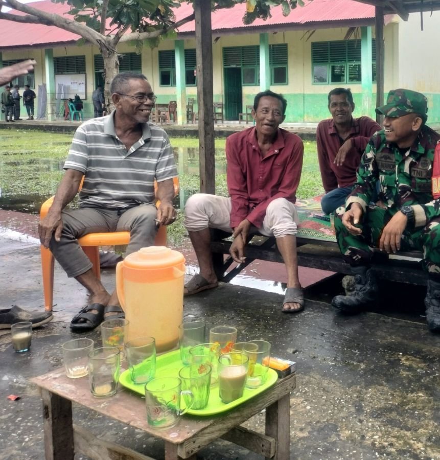 Komsos Babinsa Bangun Kepercayaan Warga di Pangkalan Pinang