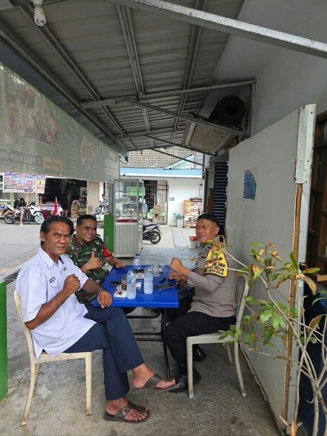 Komsos Babinsa Batu Selicin Dorong Warga Cepat Laporkan Masalah