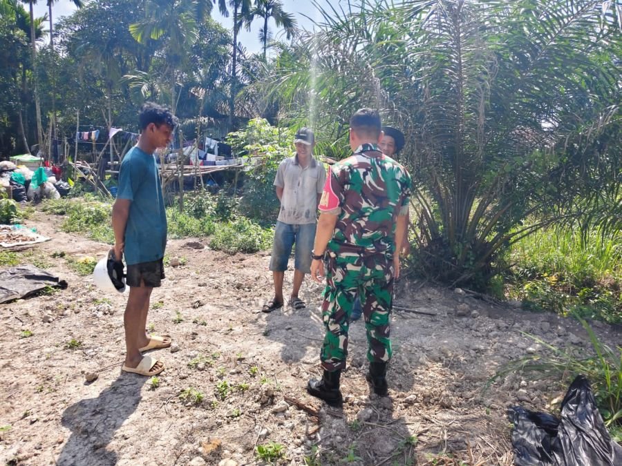 Komsos Babinsa di Lembah Damai Perkuat Sinergi Cegah Karhutla Bersama Masyarakat