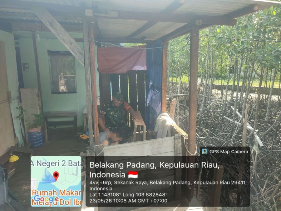 Komsos Babinsa Dorong Kekompakan dan Kebersihan Lingkungan
