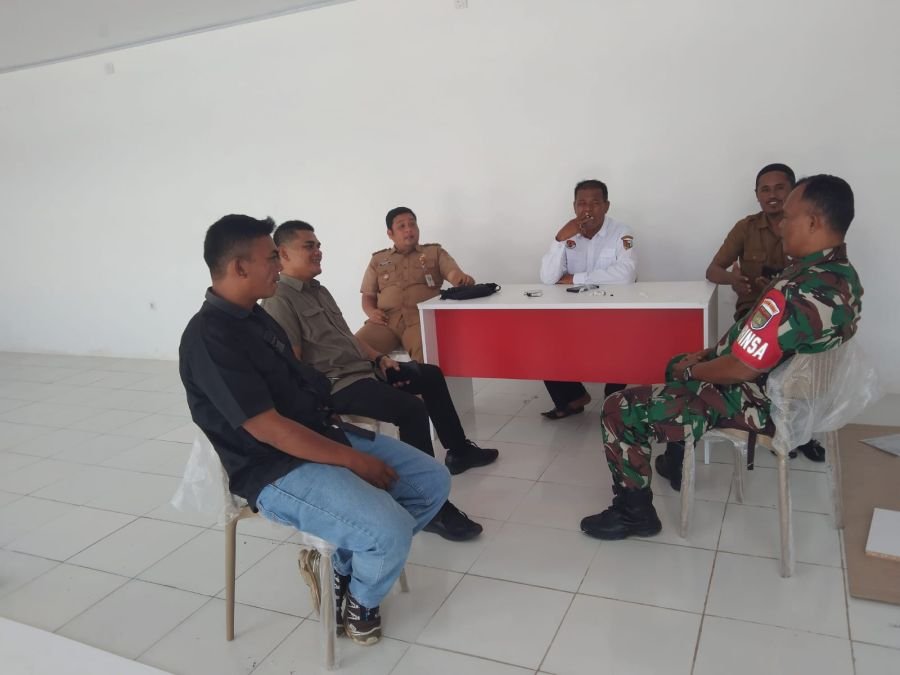 Komsos Babinsa Jadi Penguat Keamanan Lingkungan di Sri Meranti dan Lembah Damai