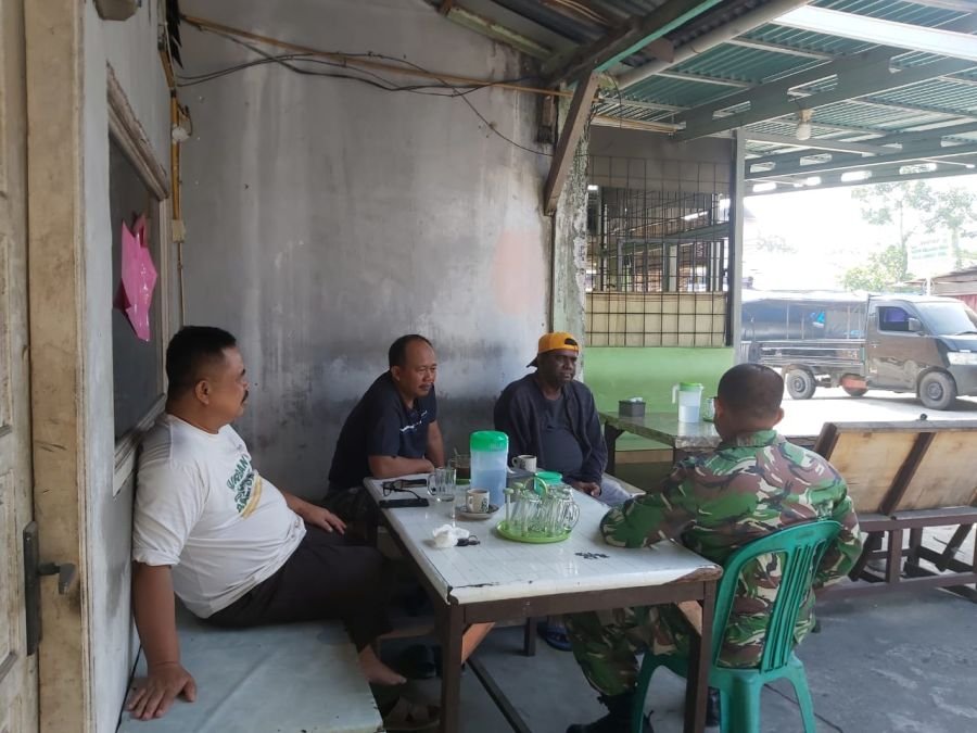 Komsos Babinsa Koramil 04/Perawang, Komunikasi TNI dan Warga Makin Solid