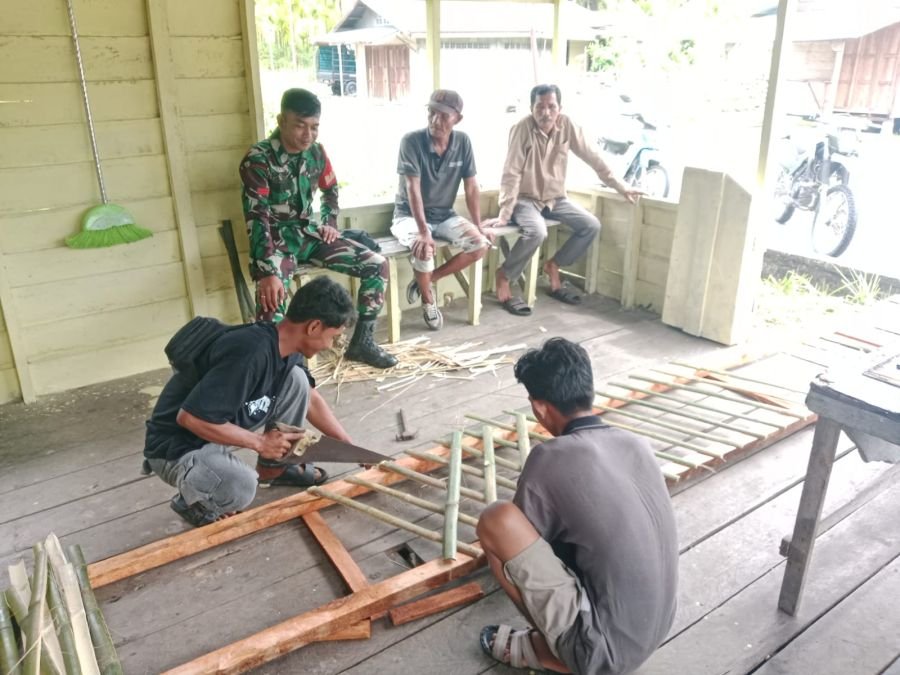 Komsos Babinsa Koramil 06/Merbau, Pererat Kedekatan dengan Warga Teluk Belitung