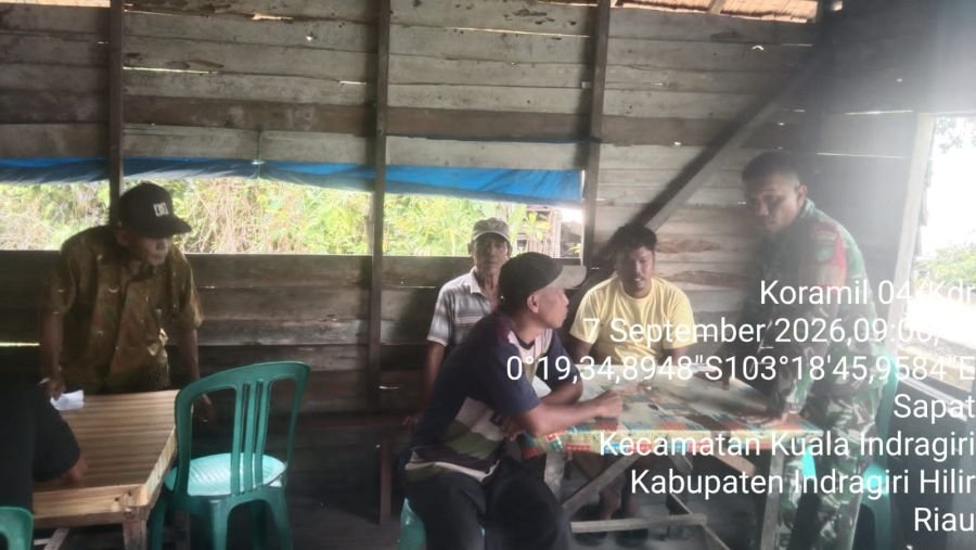 Komsos Jadi Sarana Babinsa Koramil 04/Kuindra Awasi SDM dan Pantau Wilayah Binaan