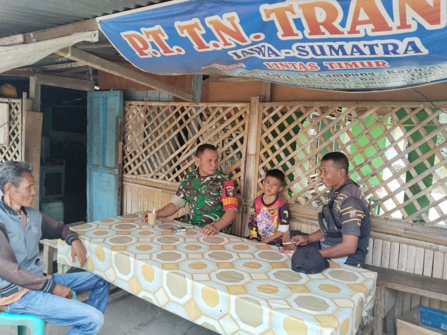 Komsos merupakan tugas rutin yang dilaksanakan Babinsa
