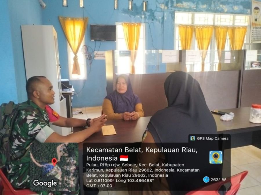 komunikasi sosial (Komsos) bersama staf Desa Sebele, Kecamatan Belat