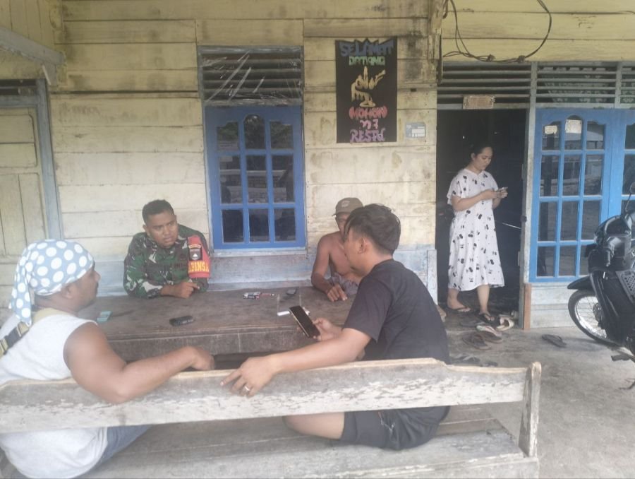Komunikasi sosial merupakan wadah silahturahmi antara Babinsa dengan warga