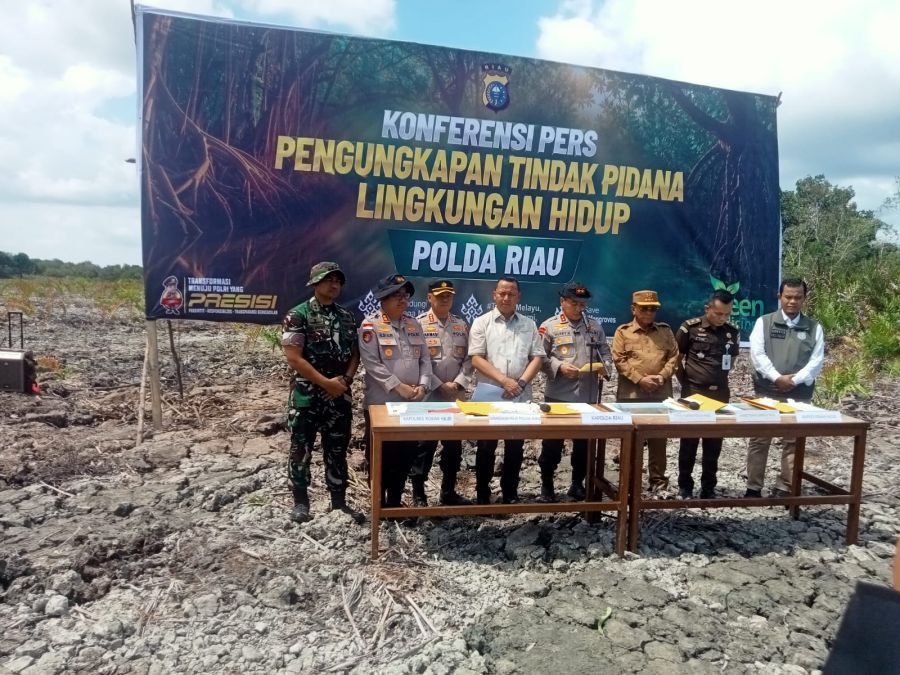 Konferensi Pers di Palika, Polda Riau Pulihkan Kawasan Mangrove