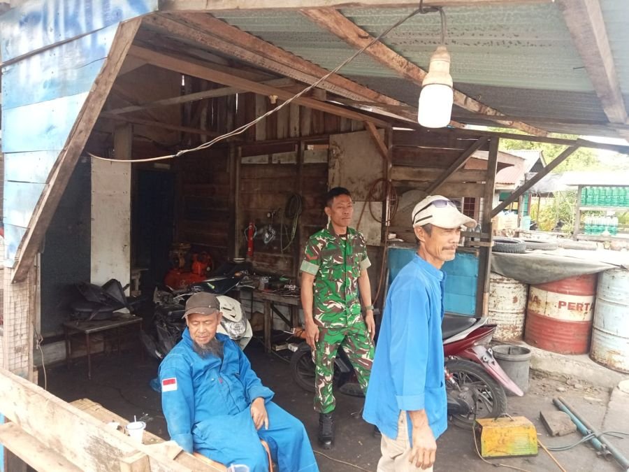 Kopda Andri Perkuat Nasionalisme Warga Desa Sendaur
*Kopda Andri Perkuat Nasionalisme Warga