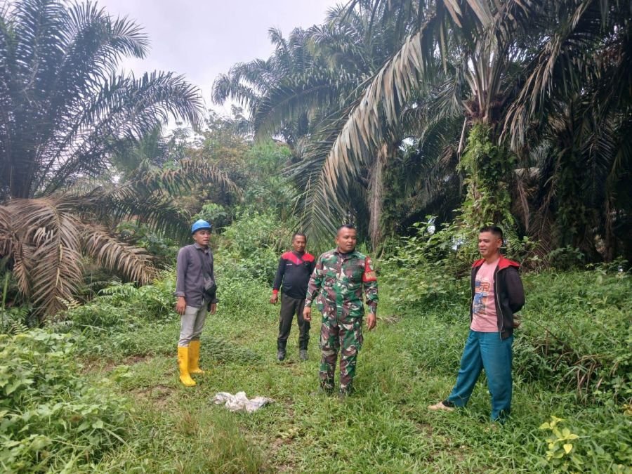 Koptu Irwan Ajak Warga Patroli Karhutla di Desa Lebuh Lurus