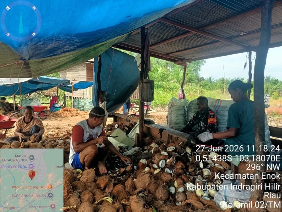 Koptu Muhammad Adrian Anggota Koramil 02/TM, Pererat Silaturahmi dengan Warga Rantau Panjang