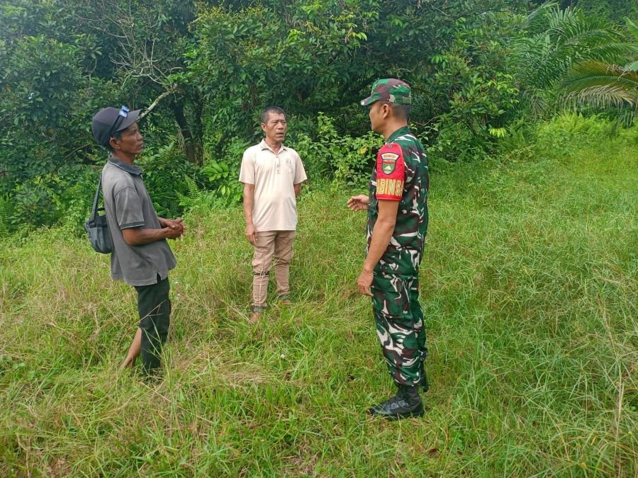 Koramil 01 Rumbai Intensifkan Pencegahan Karhutla Melalui Sosialisasi kepada Warga
