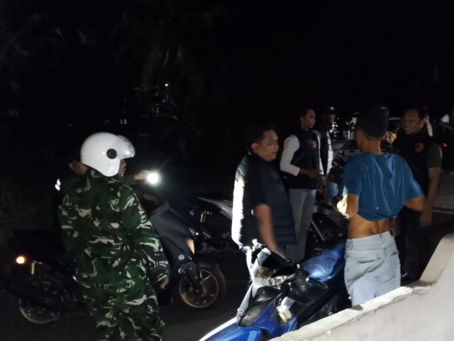 Koramil 01/Bangko Gelar Patroli Sinergitas, Pastikan Keamanan Wilayah Kecamatan Bangko Kondusif