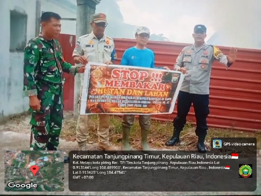 Babinsa Melayu Kota Piring Cegah Karhutla dari Pembakaran Sampah