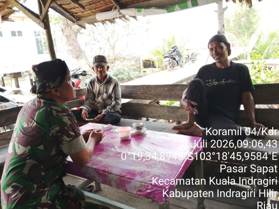 Koramil 04/Kuindra: Serda Erwin Savitri Perkuat Komunikasi dengan Warga Binaan Sapat