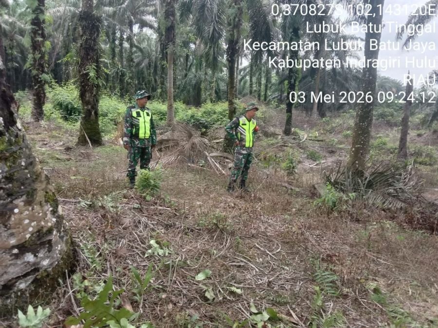 Koramil 04/PP Dim 0302/Inhu Laksanakan Patroli dan Sosialisasi Karhutla di Wilayah Binaan