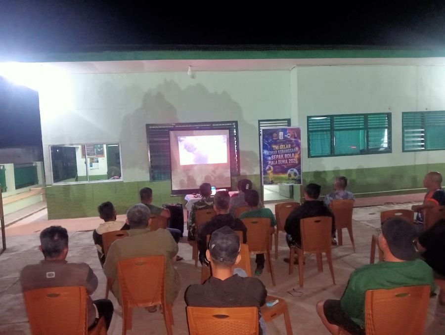 Koramil 04/PP Gelar Nobar Piala Dunia 2026, Pererat Sinergi TNI dan Masyarakat