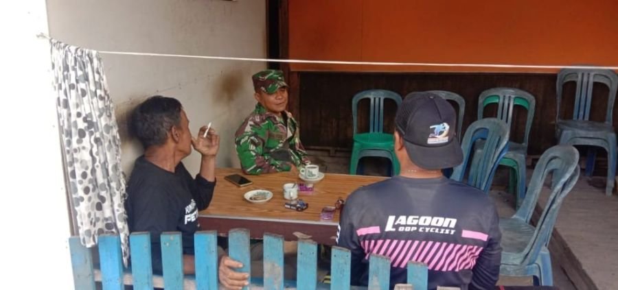 Koramil 07/Reteh: Babinsa Benteng Perkuat Pembinaan Wilayah Melalui Komsos dan Pengawasan SDM