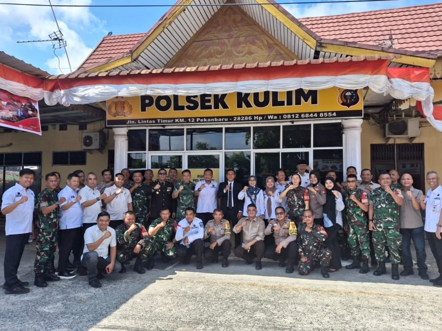 Koramil 07/Tenayan Raya Hadiri HUT Bhayangkara ke-80, Perkuat Sinergi Bersama Polri