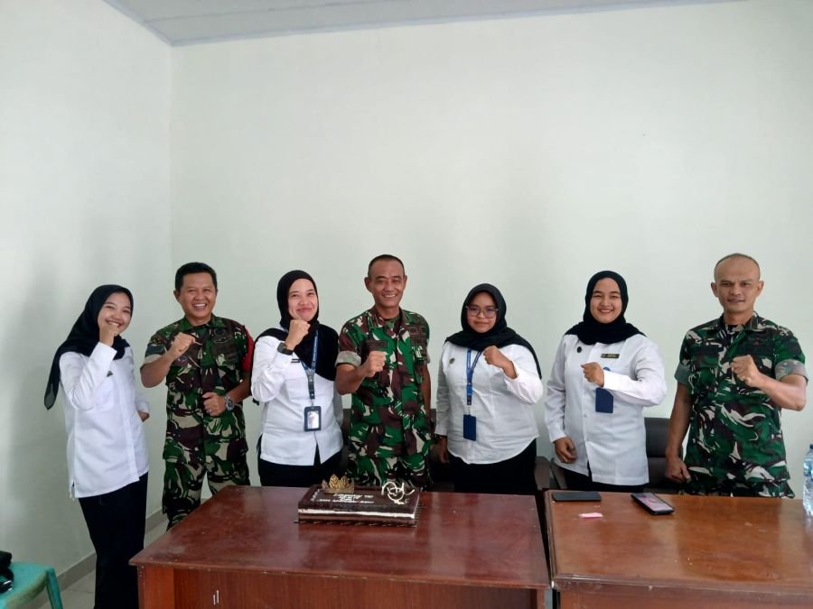 Kunjungi Koramil 01/Rumbai, SPPG Limbungan Baru 2 Ucapkan Selamat HUT TNI ke-81