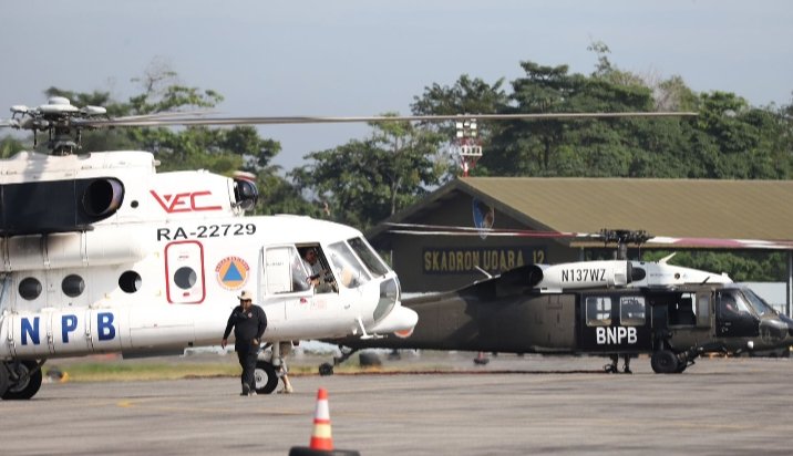 Lanud Roesmin Nurjadin gencar lakukan Water Bombing