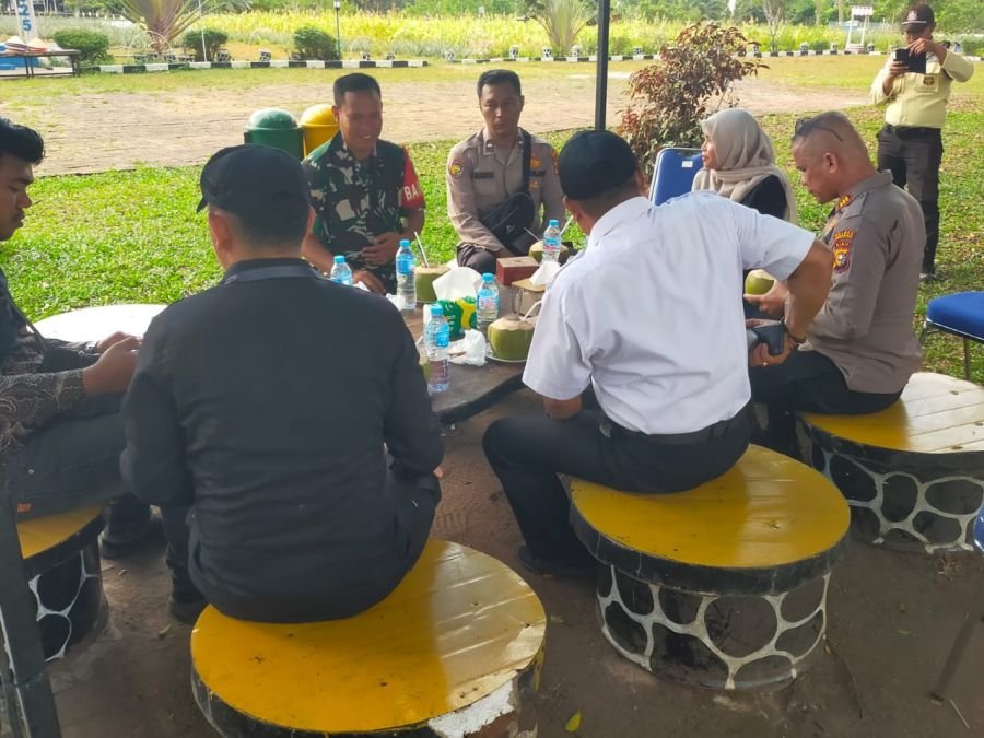 *LAPORAN BIDANG Ter Kodim 0314/Inhil*

BaTuud  Koramil 11/PBR , Kodim 0314/Inhil
A.n Serda Hendra ka