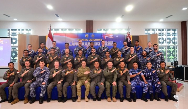 LATMA ELANG AUSINDO 2025 RESMI DIMULAI, TNI AU DAN RAAF PERKUAT SINERGI PERTAHANAN UDARA