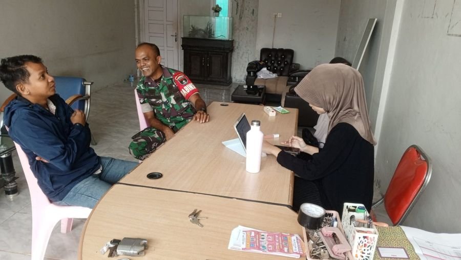 Lewat Komsos, Babinsa Sukajadi Ajak Warga Bersama Cegah Kebakaran