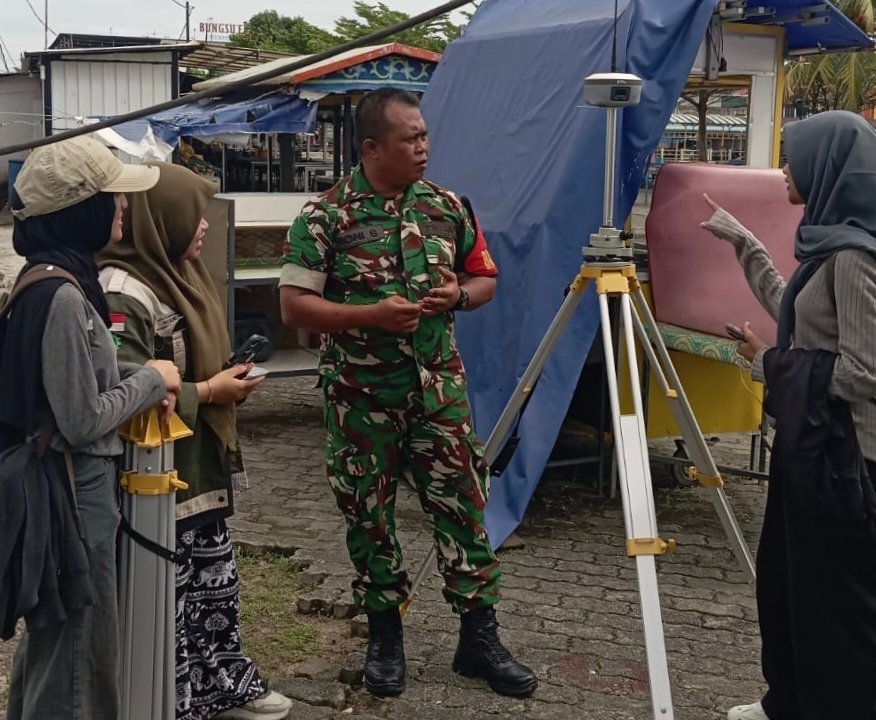 Mahasiswa Polibatam Pilih Belakang Padang, Babinsa Turun Dampingi Langsung
