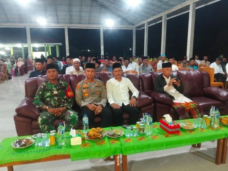 Malam Penuh Haru Di Siak Kecil, Danramil 05/Bukit Batu Hadiri Wisuda Tahfidz Ponpes Al-Ma’arif