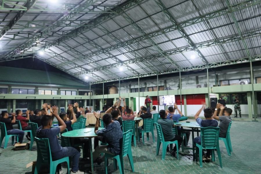 Malam rekreasi dan pemberian apresiasi kepada prd Alfi yg menyelamatkan korban kebakaran di BKN