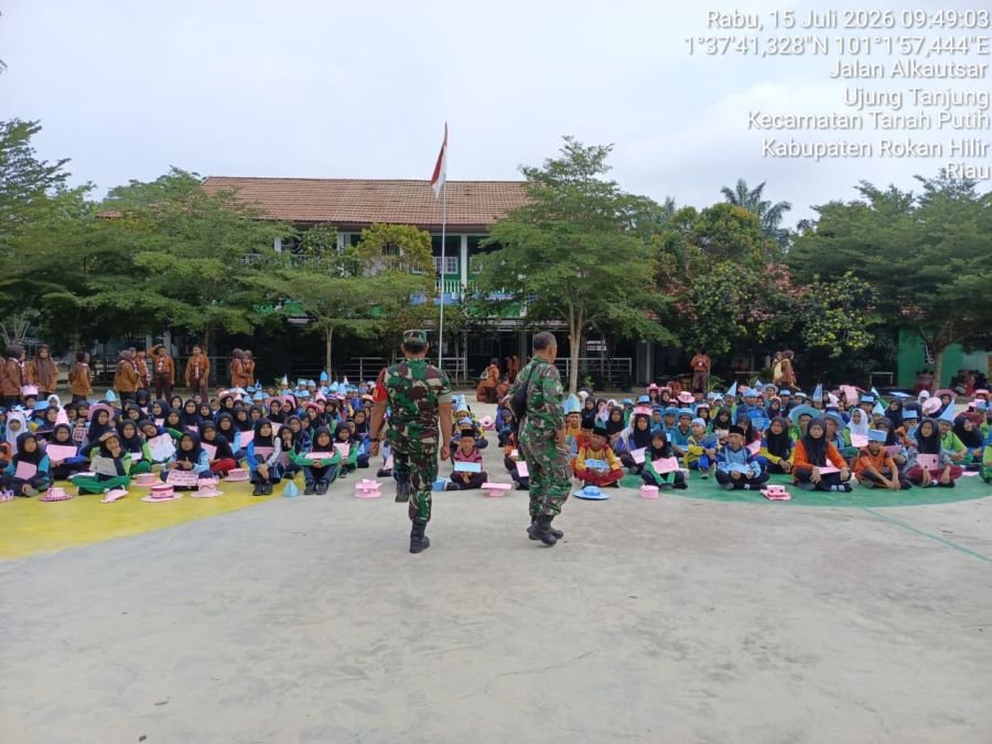 Melaksanakan kegiatan MPLS di MTSN 1 Rokan Hilir di Kep. ujung tanjung