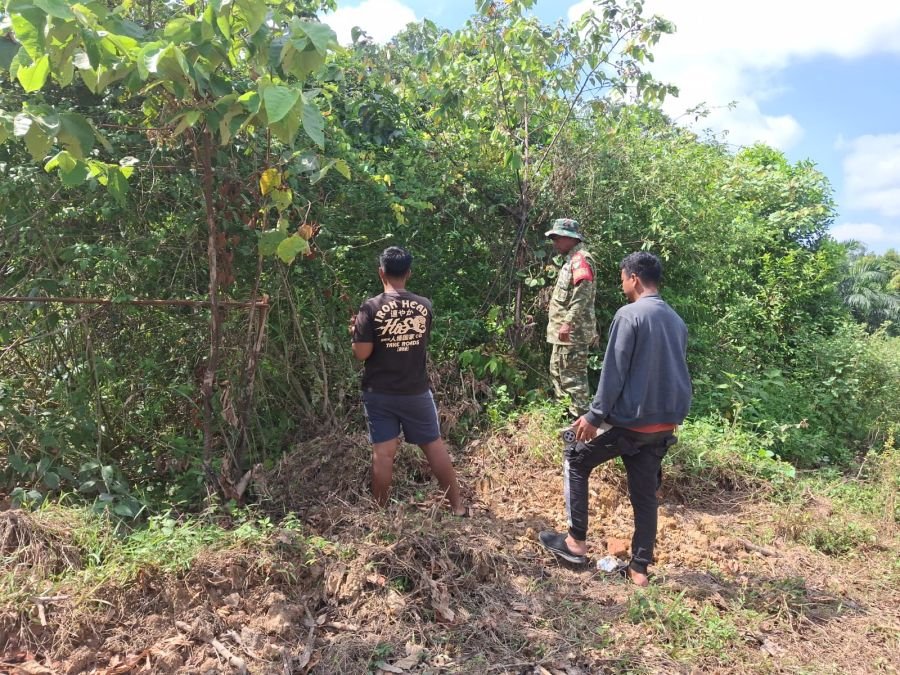 Melalui Patroli Rutin, Babinsa Bangun Kesadaran Warga Cegah Kebakaran Hutan dan Lahan