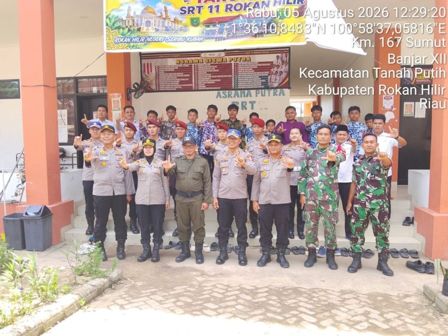 Mendampingi Kegiatan Kunjungan Wadan Mentarsis dan Dansubsattar di SRT 11 Rohil, Kelurahan Banjar XI