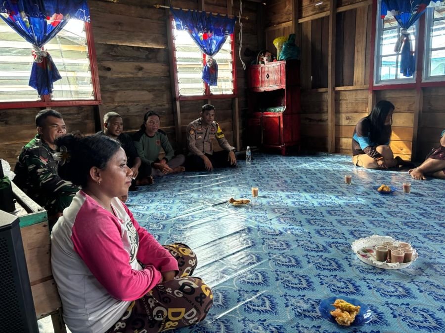 Merencanakan pengaktifan kembali serta pengoptimalan fungsi Pos Kamling di wilayah desa
