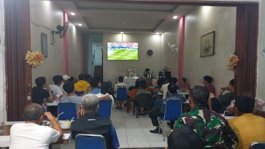 Nobar Piala Dunia 2026 Jadi Sarana Komsos Efektif Koramil 04/Perawang