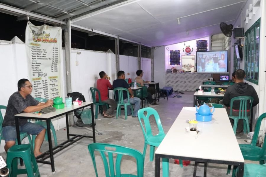 Nobar Piala Dunia Jadi Sarana TNI Pererat Kedekatan dengan Warga