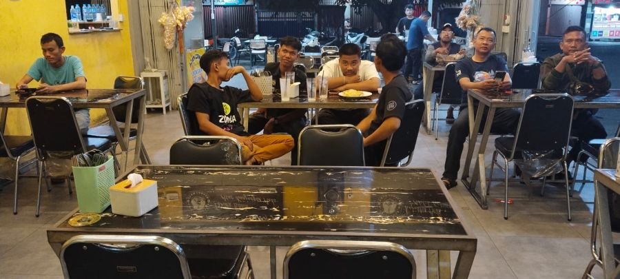 Nobar Piala Dunia, Koramil 04/Tebing Pererat Kedekatan dengan Warga