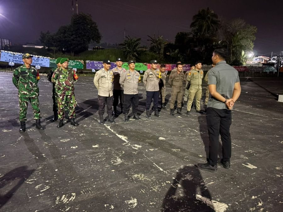 OPERASI RAZIA PEKAT DI BATHIN SOLAPAN, 7 PASANGAN MUDA MUDI DITEMUKAN, DIPANGGIL BERSAMA ORANG TUA