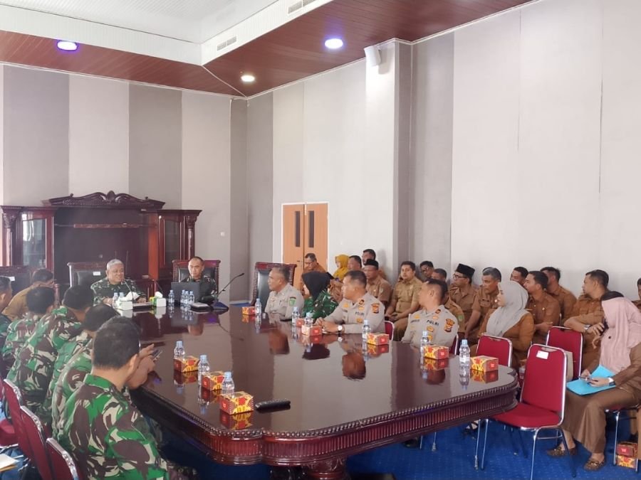 Optimalkan Pencegahan, Tim Mabes TNI Gelar Rapat Evaluasi Penyuluhan Karhutla di Rohil