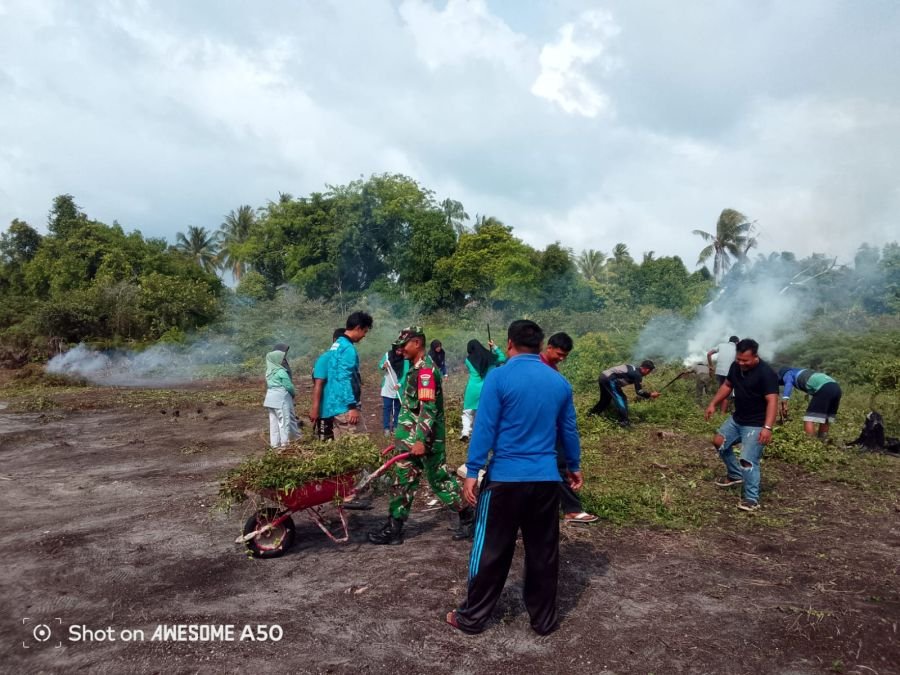 Pada hari Rabu, 29 Juli 2026 pukul 07.30 WIB, Babinsa Koramil 06/Serasan Kopda Hafit Heriadi melaksa