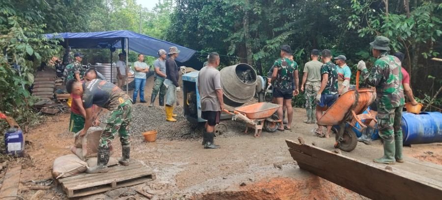 Pastikan Pekerjaan Sesuai Target, Dandim 0315/TPI Monitoring Pembangunan Jembatan Armco