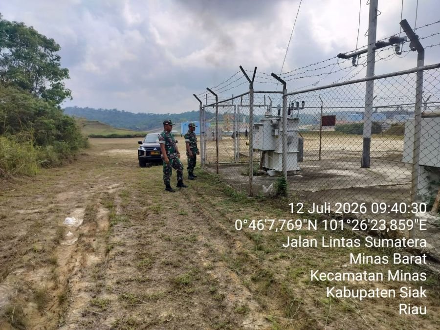 Patroli Babinsa Perkuat Keamanan Minas Field, Situasi Tetap Kondusif