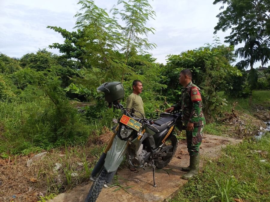 Patroli dan Komsos Rutin, Koramil 01 Rumbai Pastikan Wilayah Aman dari Karhutla
