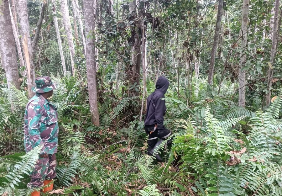 Patroli Gabungan Babinsa-Warga Tekan Risiko Karhutla di Rupat