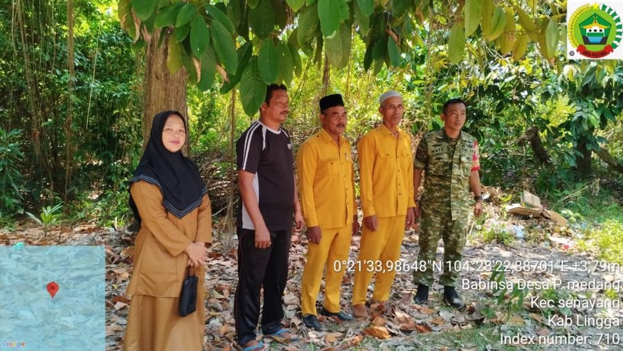 PATROLI KARHUTLA BERSAMA PEMIMPIN DAN PERANGKAT DESA